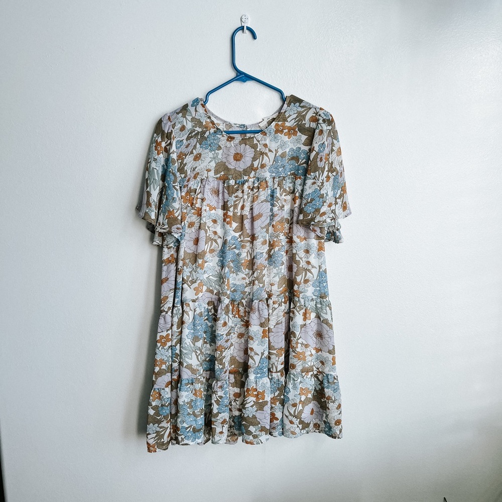 Groovy floral pattern mini dress